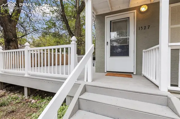 1527 W Cheyenne RD, Colorado Springs, CO 80906