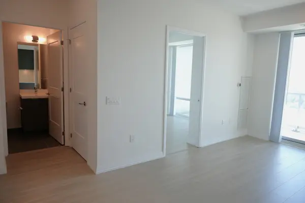 25 Holly ST #1908, Toronto C10, ON M4S 0E3