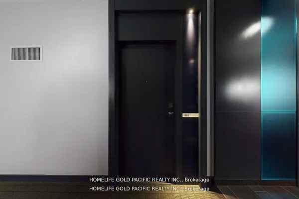 832 Bay ST #1202, Toronto C01, ON M5S 1Z6