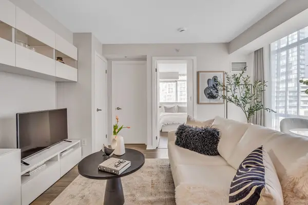 20 Joe Shuster WAY #403, Toronto C01, ON M6K 0A3