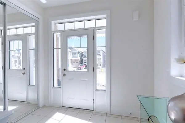 190 Westfield DR, Whitby, ON L1P 0G2