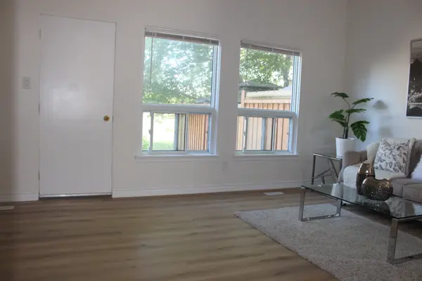 2311 Bridletowne CIR, Toronto E05, ON M1W 2L3