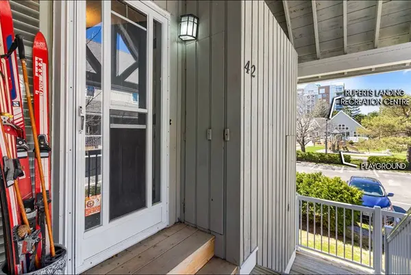 28 Ramblings WAY #42, Collingwood, ON L9Y 5C6