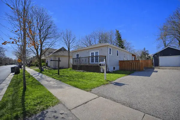 3 Mill ST S, Brampton, ON L6Y 1S4