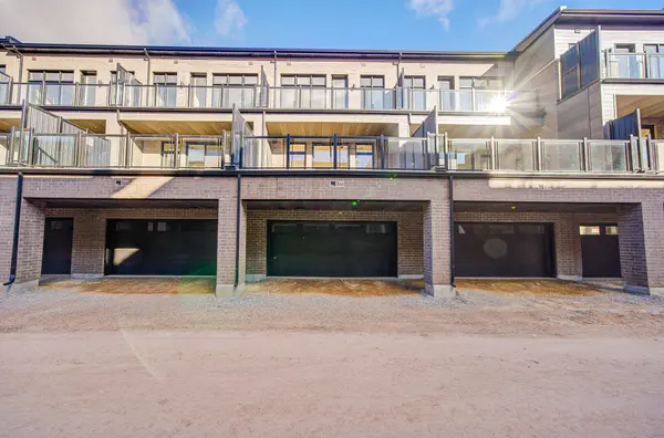 3046 Perkins WAY, Oakville, ON L6H 7Z3