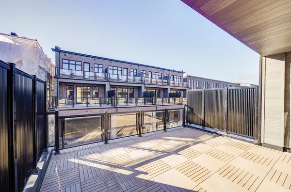 3046 Perkins WAY, Oakville, ON L6H 7Z3