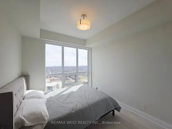 15 Lynch ST #2003, Brampton, ON L6W 0C7