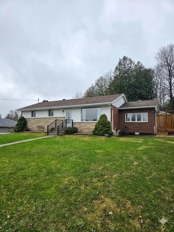 32 Garafraxa ST, Chatsworth, ON N0H 1G0