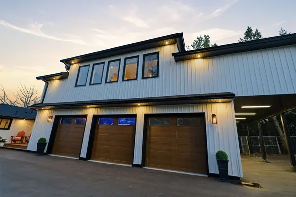 25 GLASSFORD RD, Kawartha Lakes, ON K0M 2C0