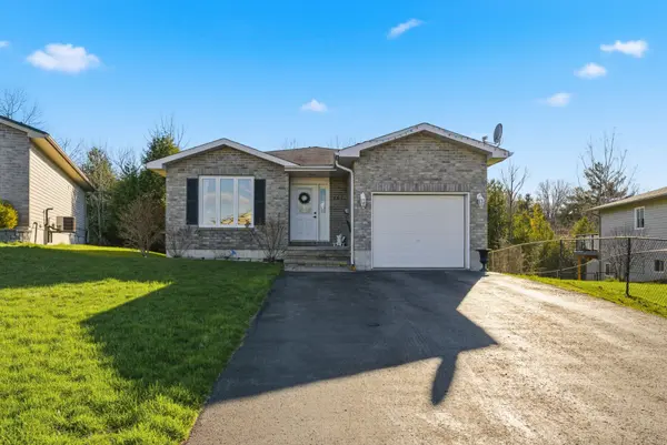 167 Nicholas ST, Quinte West, ON K8V 6E8