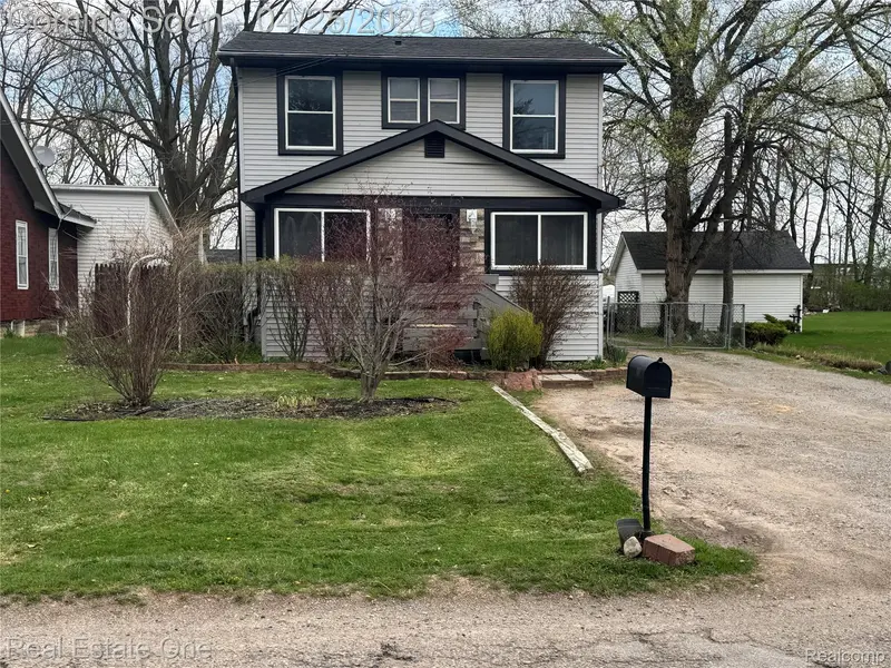 148 Marion AVE, Waterford Charter Township, MI 48328