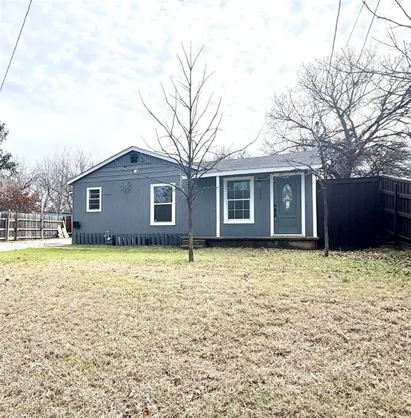 303 W Broad Street, Mansfield, TX 76063