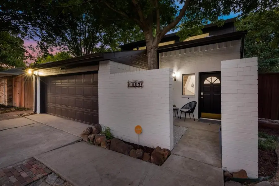 17920 Hillcrest Road, Dallas, TX 75252