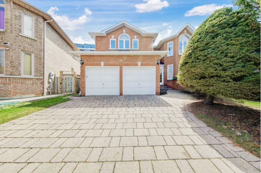 34 Leicester RD, Richmond Hill, ON L4B 3V5