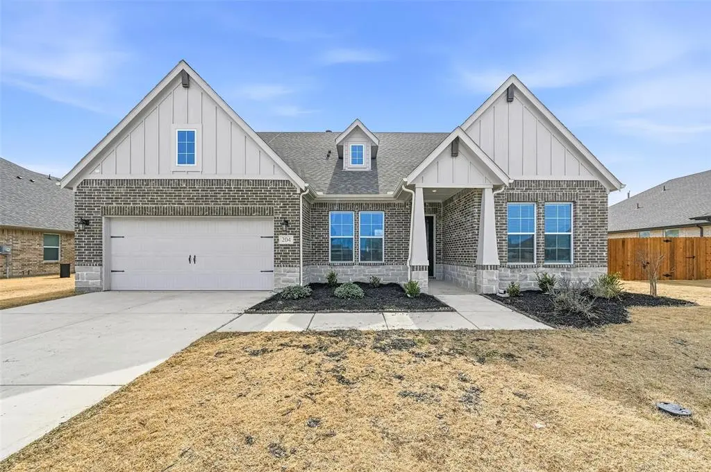 204 Aero Vista Drive, Caddo Mills, TX 75135