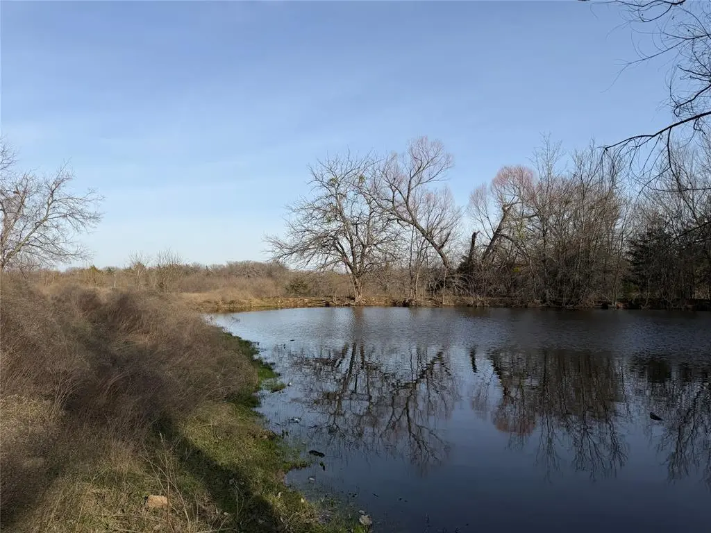 194 Middle Road, Denison, TX 75021