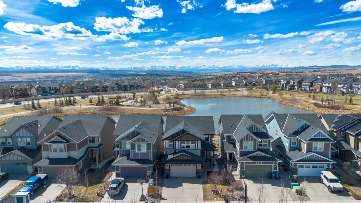 69 Sundown GRV, Cochrane, AB T4C 0X5