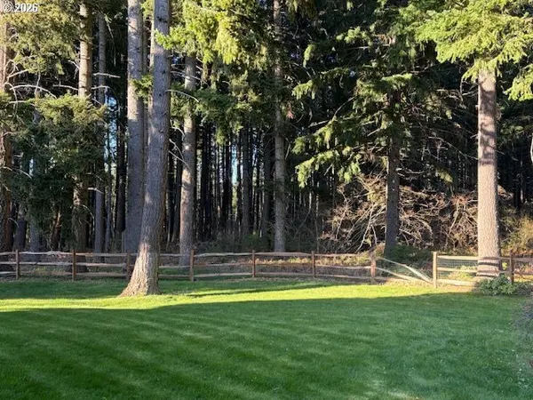 5885 BERRY RD, Mt Hood Prkdl, OR 97041