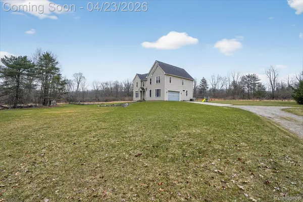 5640 Fisher RD, Oceola Township, MI 48855