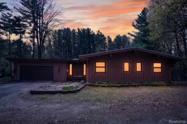 3301 Jewell RD, Marion Township, MI 48843