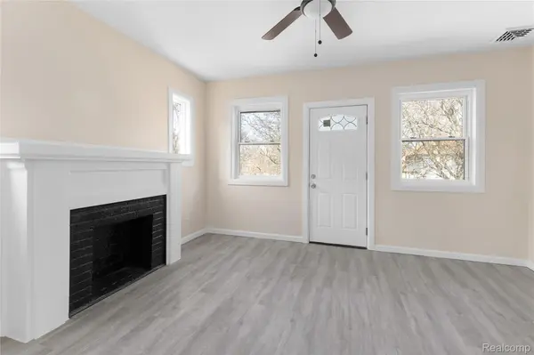 2995 Richton ST #3, Detroit, MI 48206