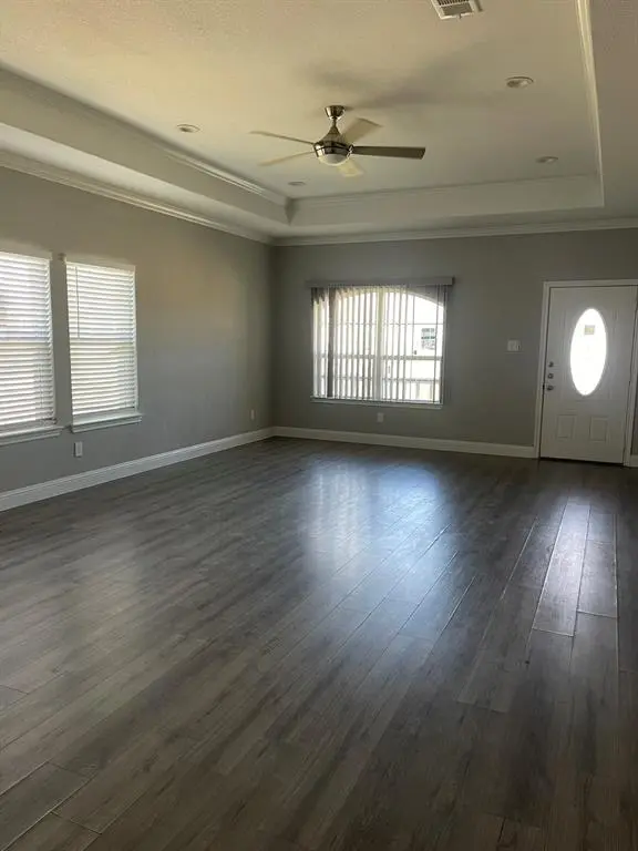 125 N Aiken Street, Waxahachie, TX 75165