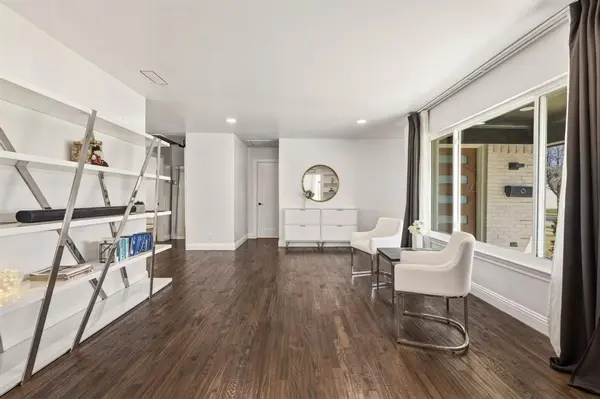 7127 E Mockingbird Lane, Dallas, TX 75214