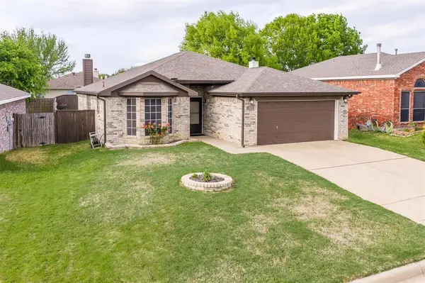 10240 Brea Canyon Road, Fort Worth, TX 76108