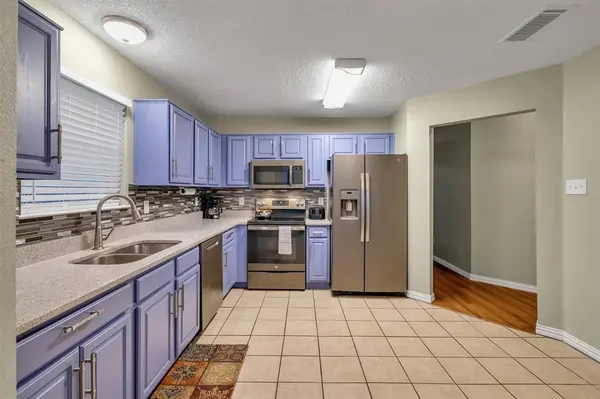 10240 Brea Canyon Road, Fort Worth, TX 76108