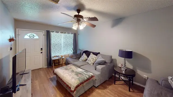 1004 Clover Street, Bellmead, TX 76705