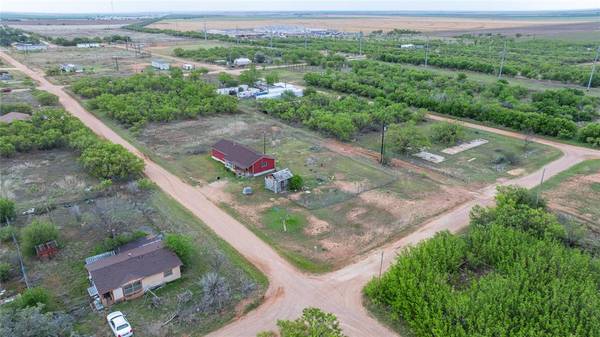 521 Avenue H, Anson, TX 79501