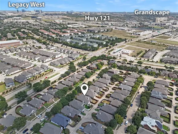 5621 Phoenix Drive, The Colony, TX 75056