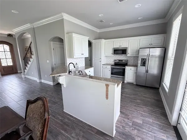 3841 Lakeside Drive, Shreveport, LA 71119