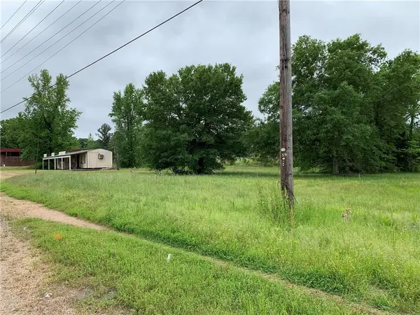 947 S Pine Street, Vivian, LA 71082