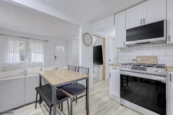 22 Wanaque Ave, Wanaque Boro, NJ 07420