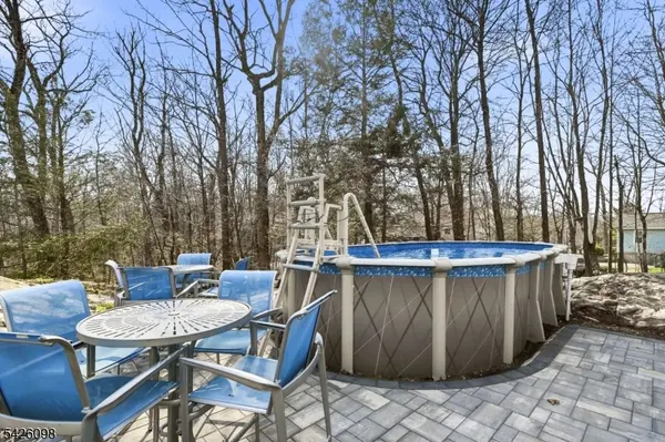 6 Ramsay Rd, West Milford Twp., NJ 07421