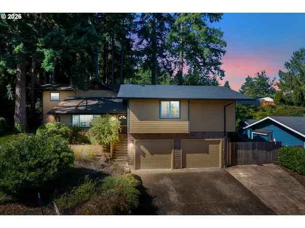 947 S R ST, Cottage Grove, OR 97424