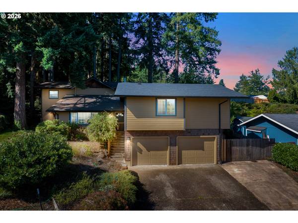 947 S R ST, Cottage Grove, OR 97424