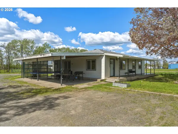 84240 WEIS RD, Milton Freewater, OR 97862