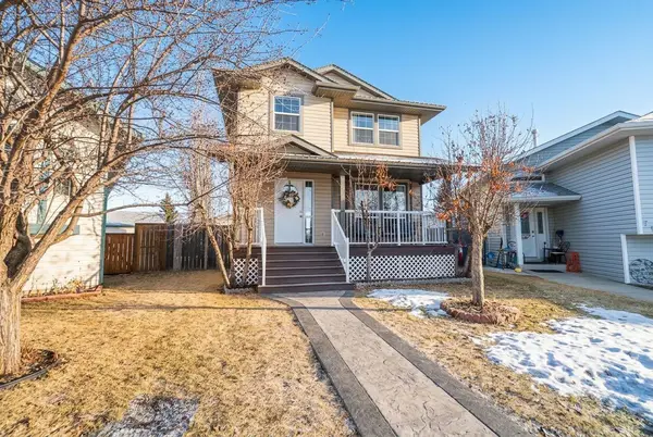 75 Doherty Close,  Red Deer,  AB T4R 3G1