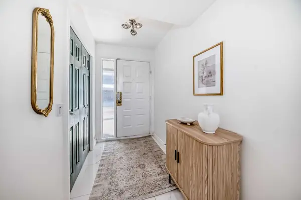 10457 19 ST SW #23, Calgary, AB T2W 3E6