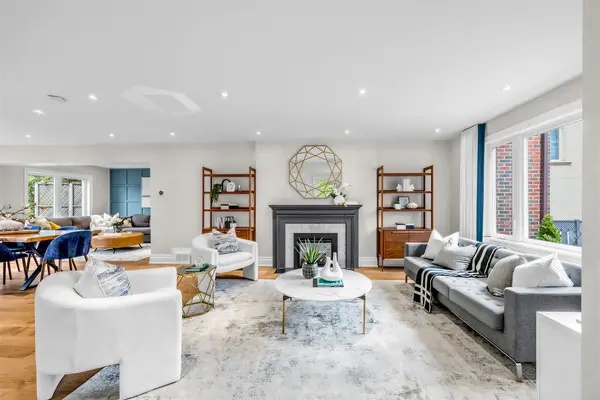 21 Austin TER, Toronto C02, ON M5R 1Y2