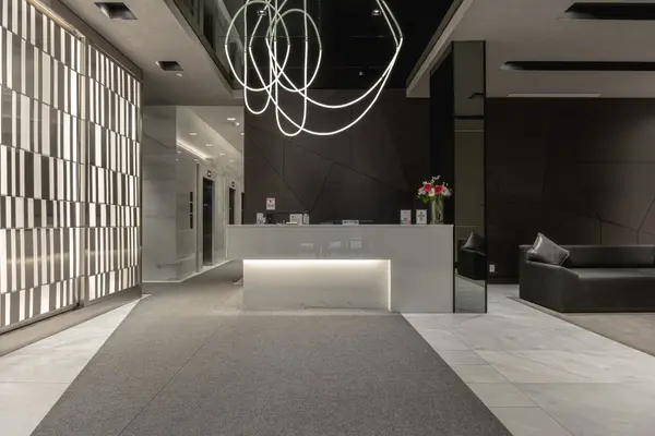 609 Avenue RD #201, Toronto C02, ON M4V 0B1