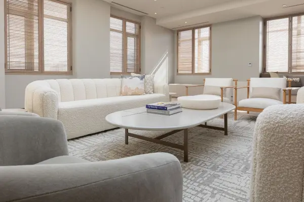 225 Commerce St ST #1506, Vaughan, ON L4K 0P9