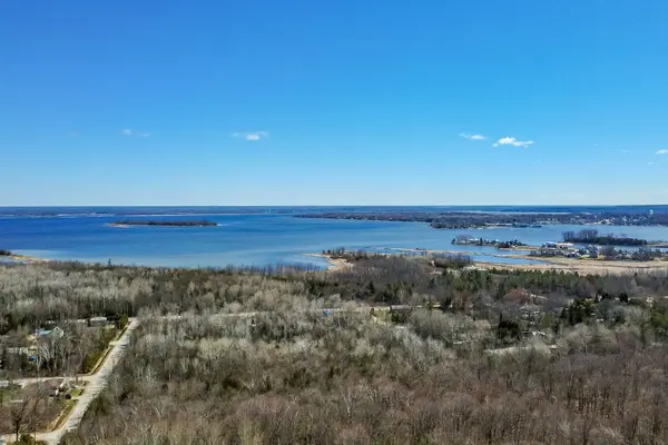 461 Barnes AVE, Tay, ON L0K 1R0