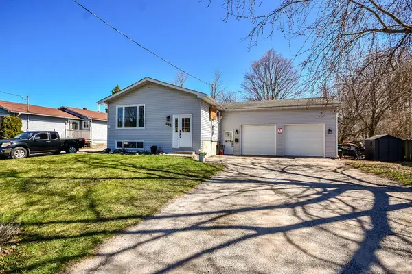 461 Barnes AVE, Tay, ON L0K 1R0