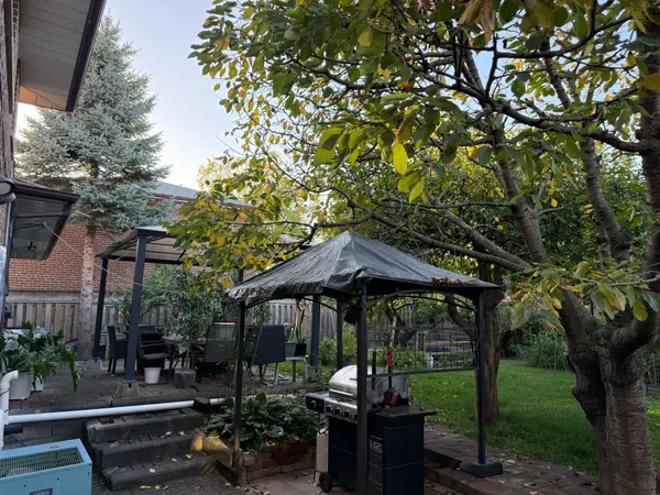 Address not disclosed, Toronto W09, ON M9P 1B7