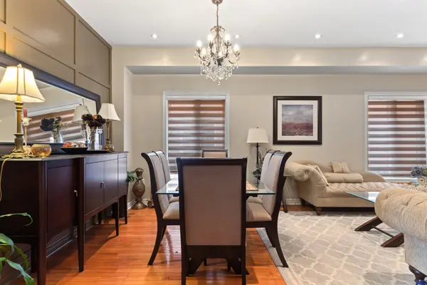 1514 Portsmouth PL, Mississauga, ON L5M 7W1