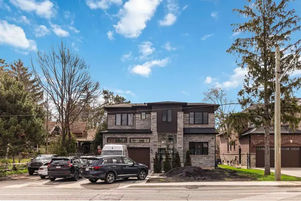 77 Thomas ST #Lower, Mississauga, ON L5M 1Y6
