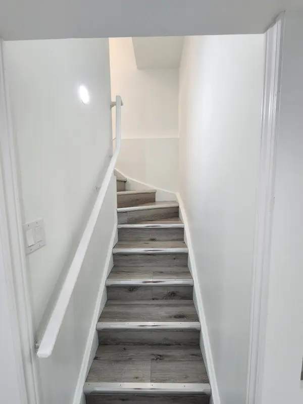 67 Calabria DR #Basement, Caledon, ON L7C 4K9